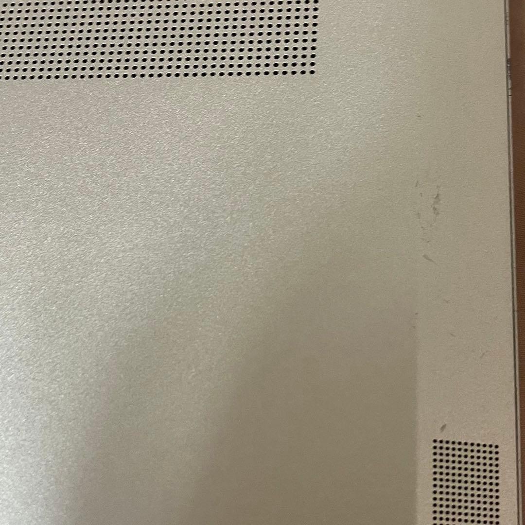 ノートパソコン　HP Pavilion Aero 13-beマウス付き