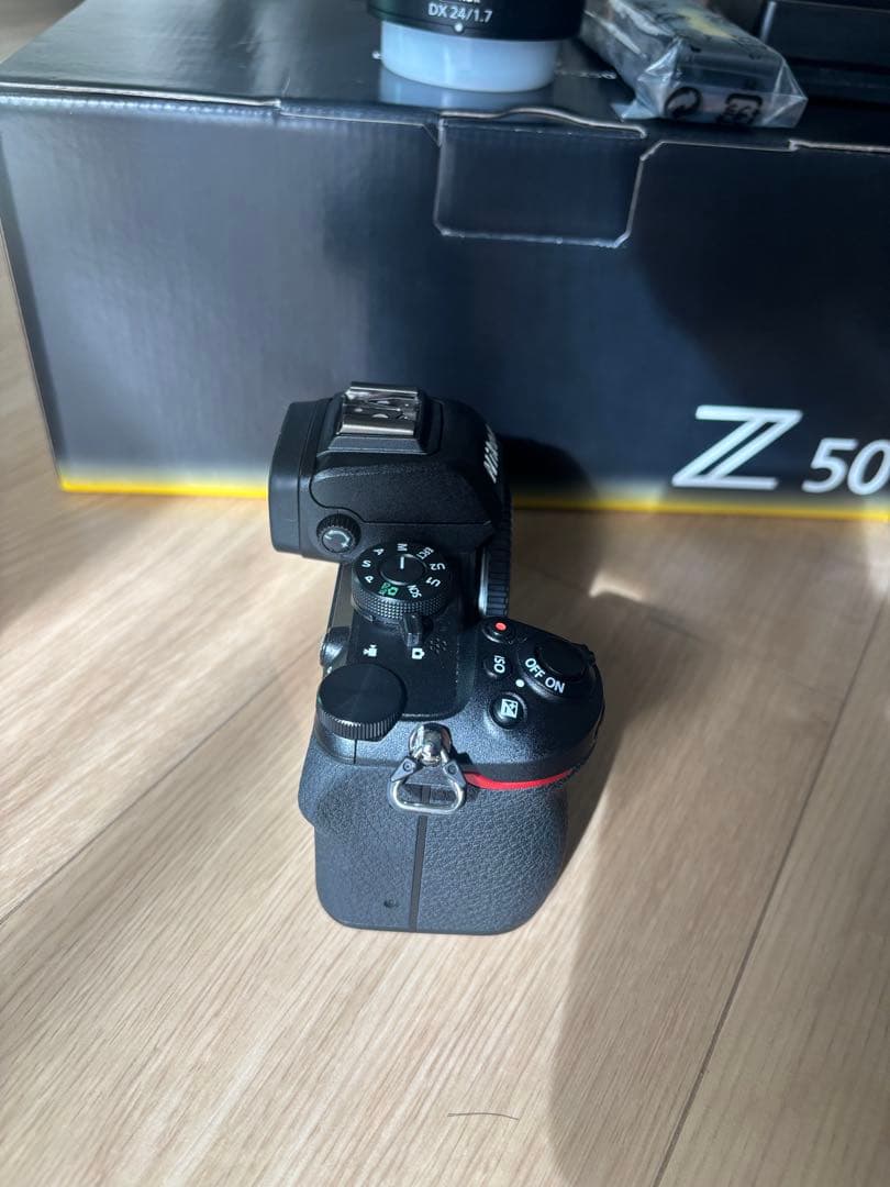 Nikon Z 50 ダブルズームキット レンズフィルター付　ミラーレスカメラ