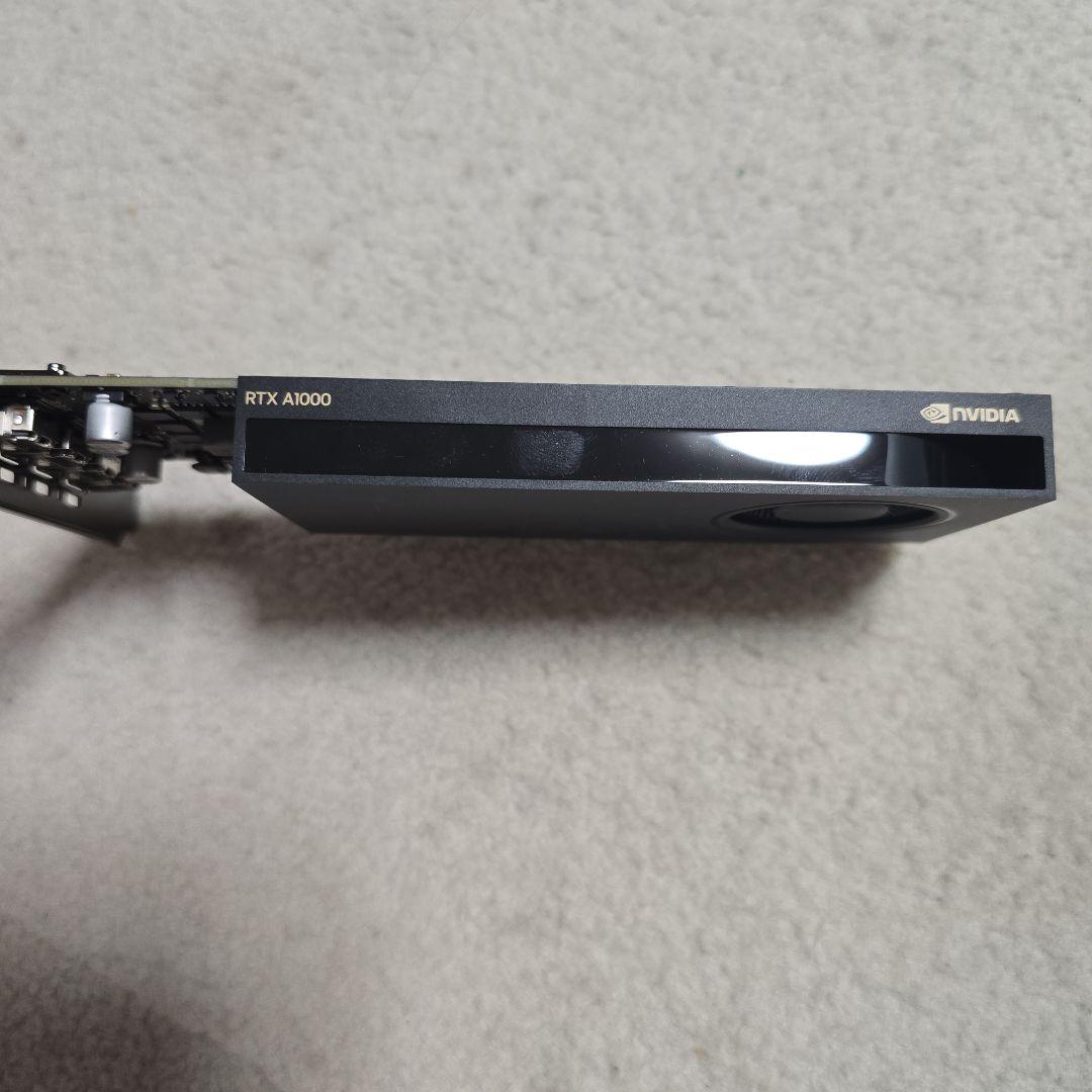 NVIDIA RTX A1000 グラフィックボード