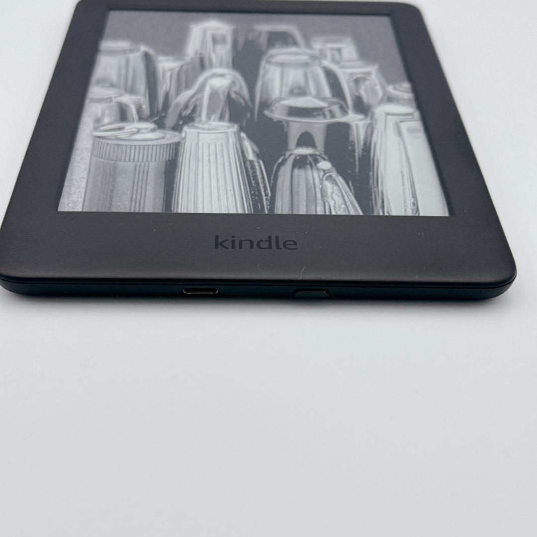 専用予約済み【ほぼ未使用】Kindle 電子書籍リーダー J9G29R ケース
