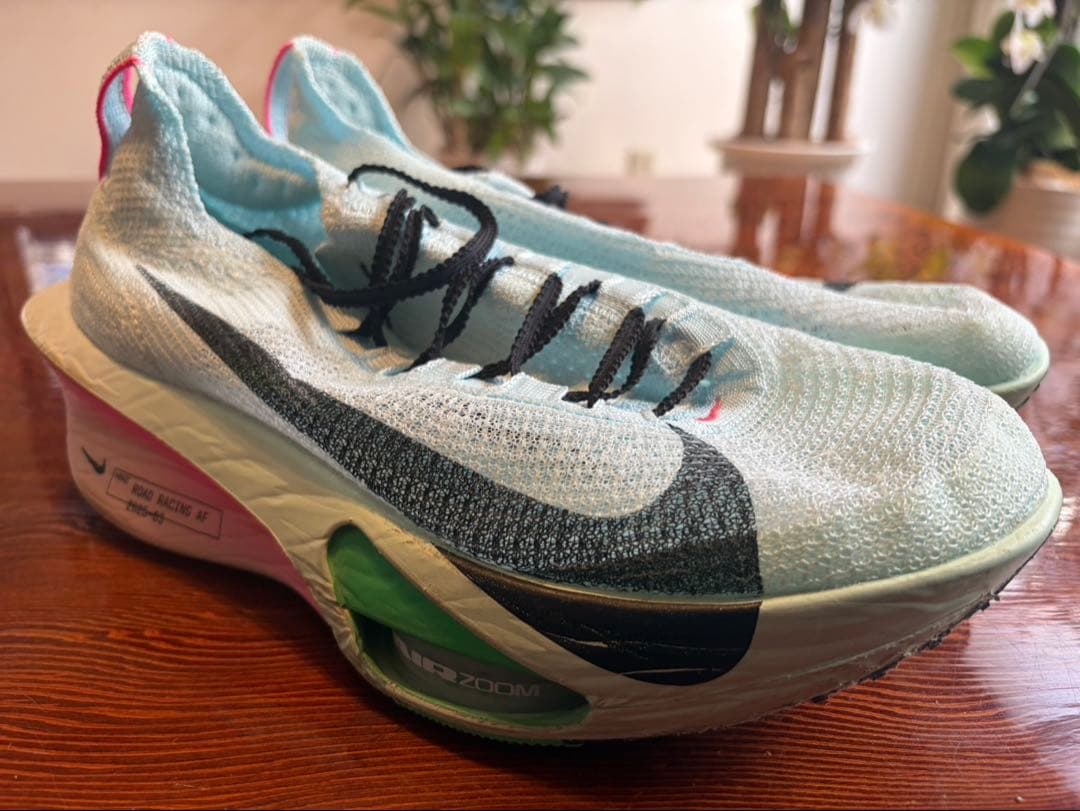 NIKE アフファフライ3 27cm