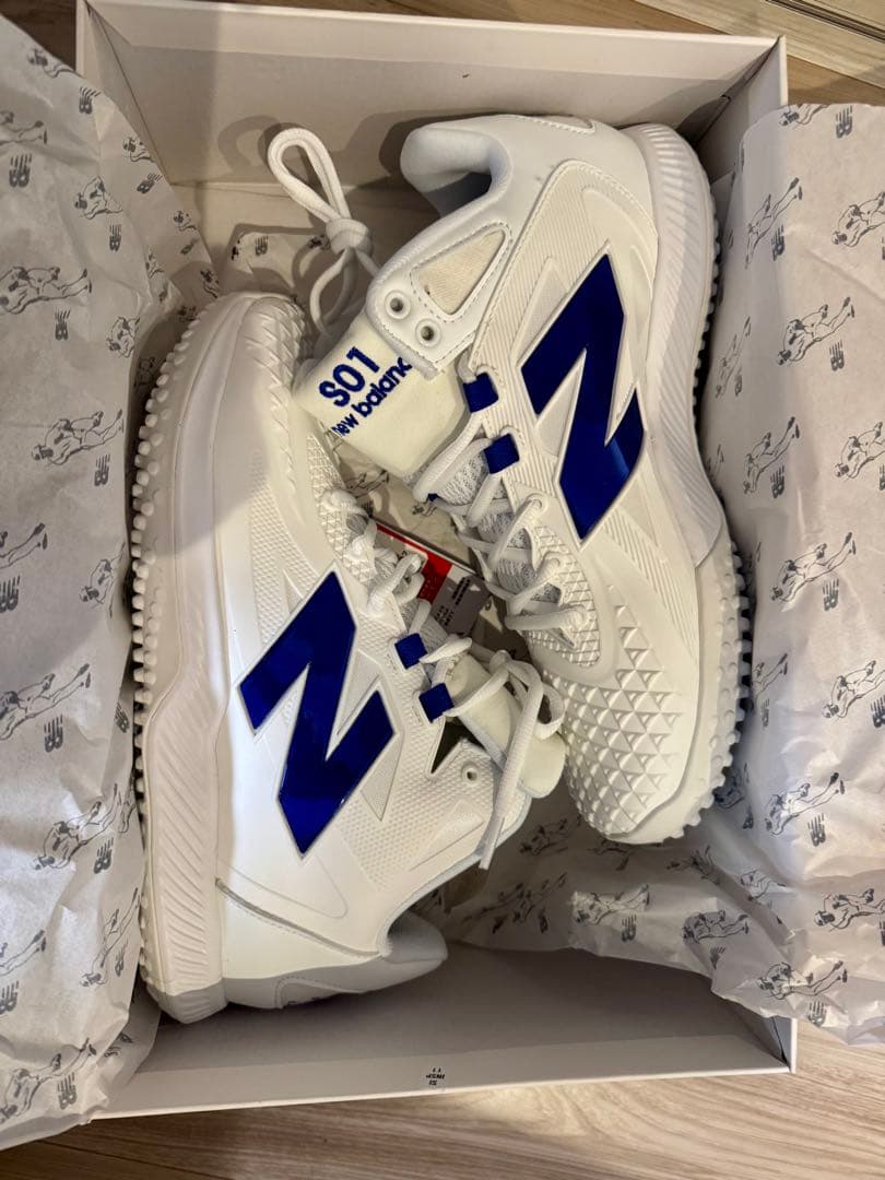 シューズ New Balance FuelCell Ohtani 1 Trainer 28