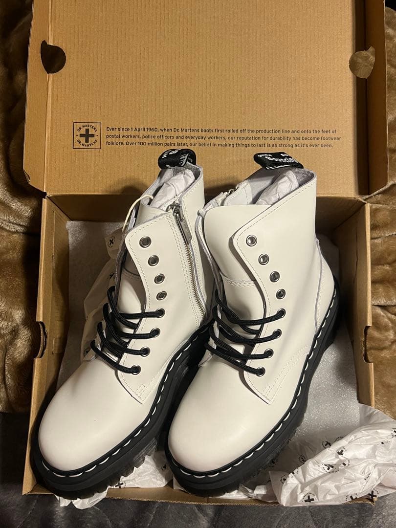 本日のみ【新品】Dr.Martens JADON WS ホワイトブーツ US7