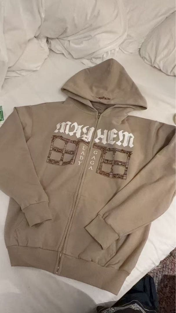 Lady Gaga The MAYHEM ZIP HOODIE　Mベージュ