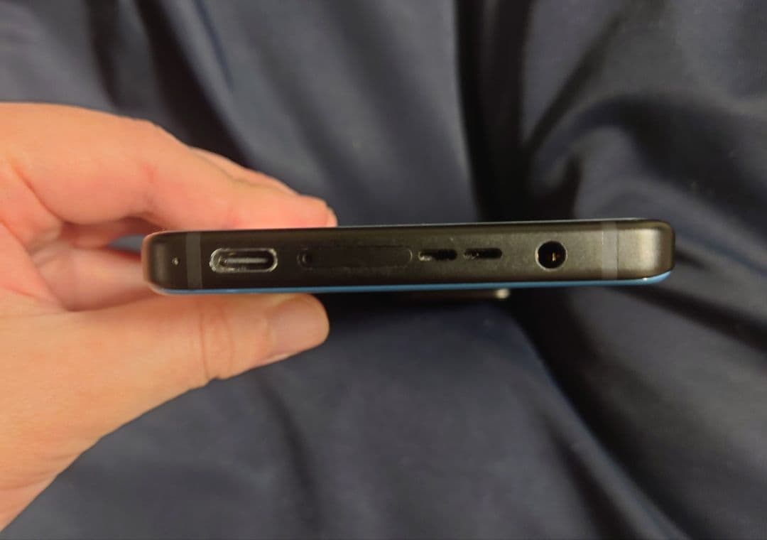 ASUS Zenfone 11 urtla 国内版SIMフリー