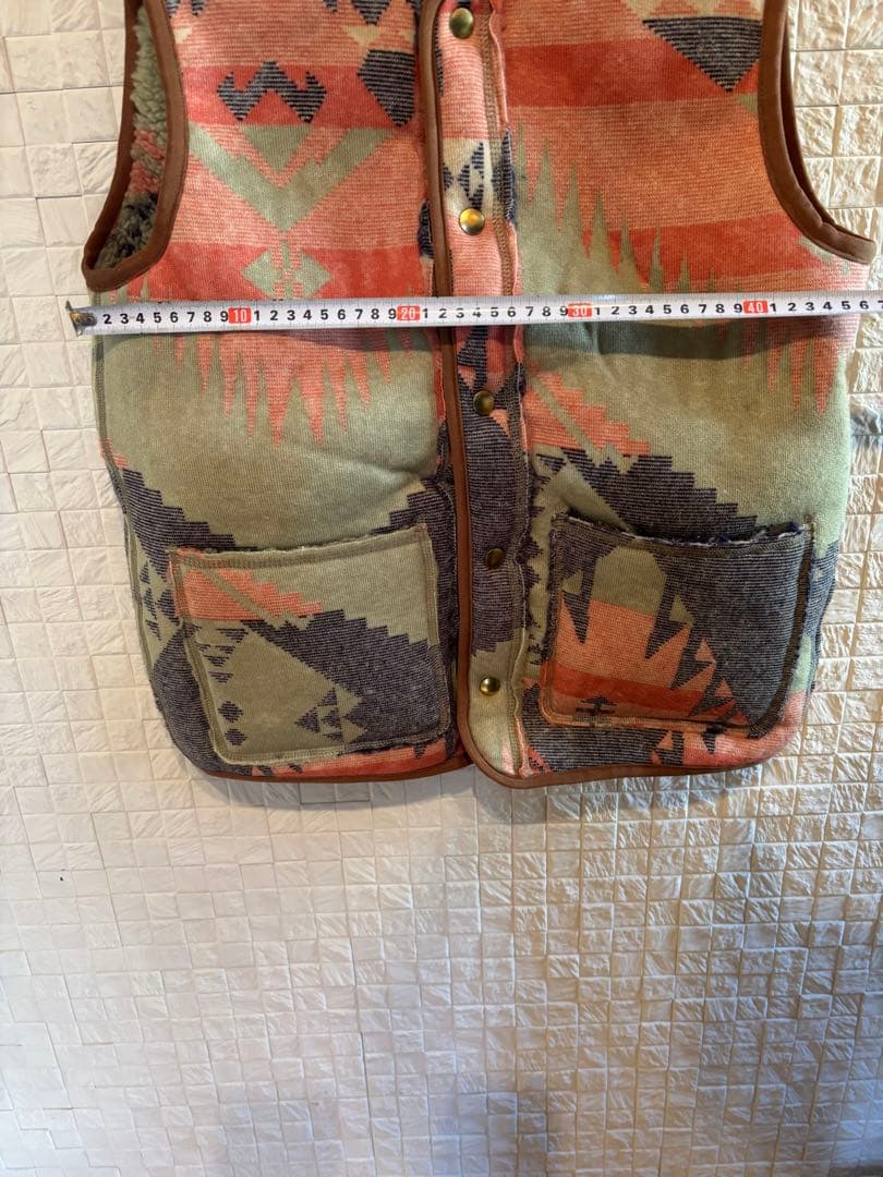 キャピタル KAPITAL ボアライニング ベスト ネイティブ柄