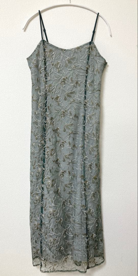 美品　人気　カナ　花柄刺繍 レースボレロ キャミワンピース ２点セット　グリーン