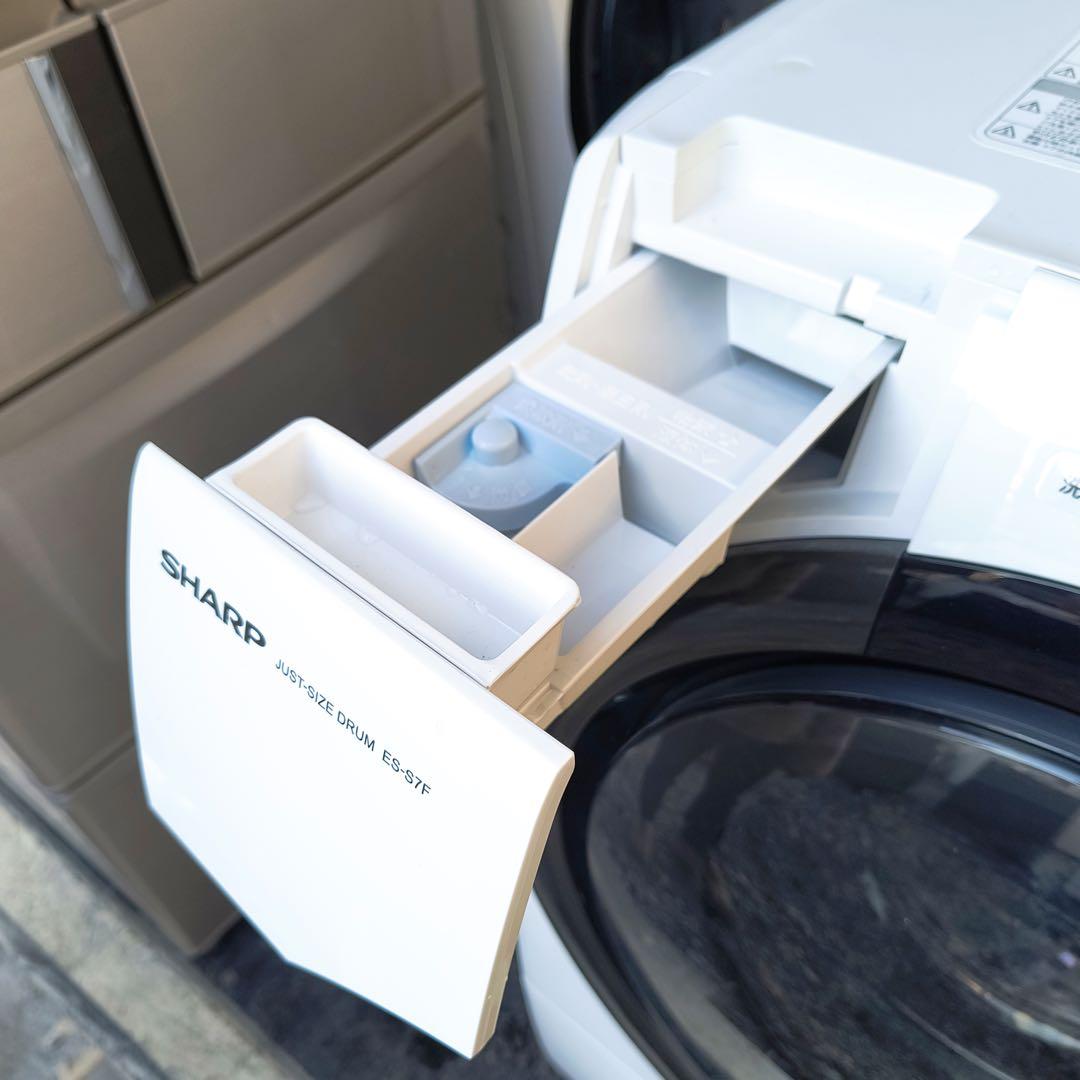 86運搬取付無料！おしゃれホワイト・純正SHARPのドラム式洗濯機！美品完全動作