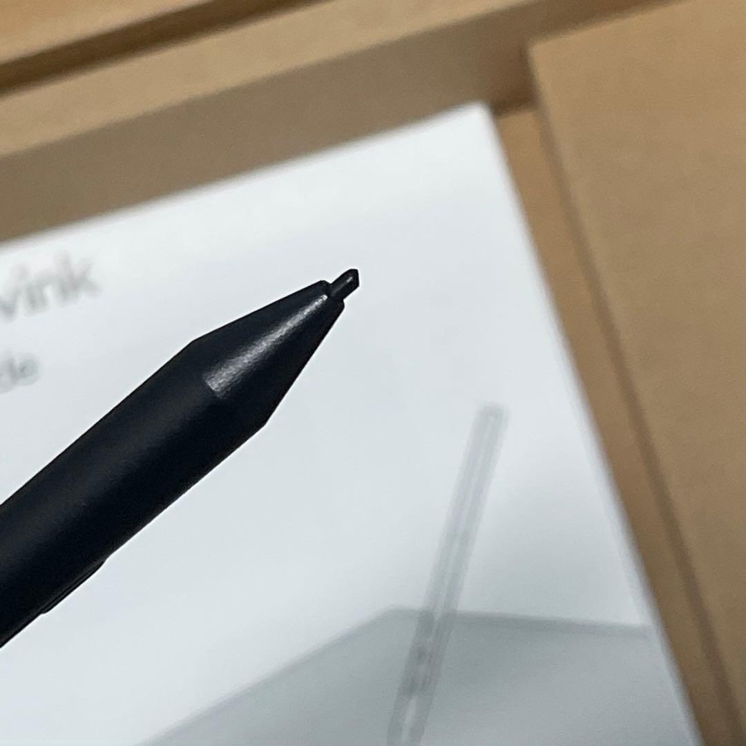 Wacom Movink 13 スタンドとスリーブ付き