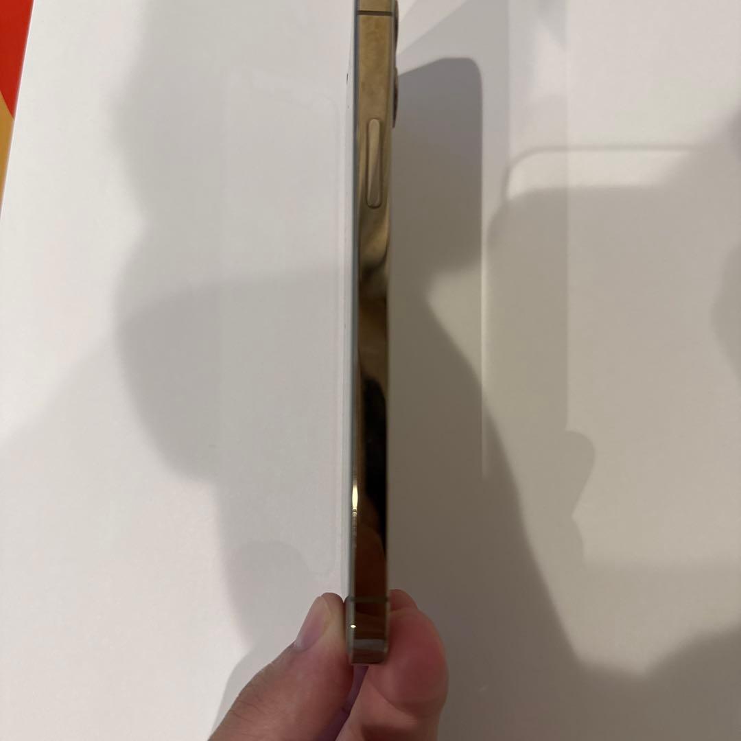 Apple iPhone 12Pro ゴールド128G