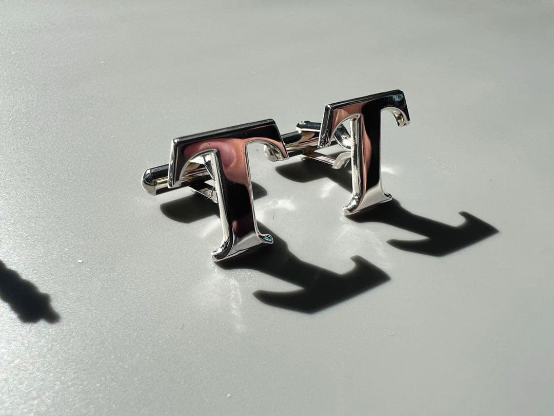 ティファニー　Tモチーフ　シルバー　カフス