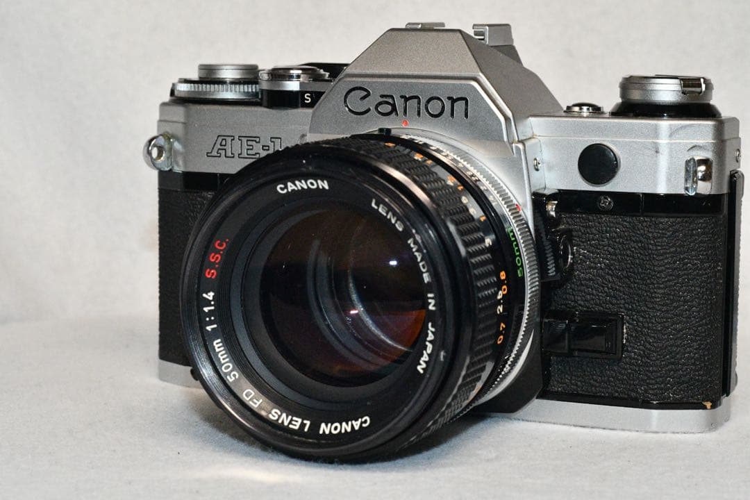 《動作品》CANON AE-1+FD f50mm/1.4ssc a436