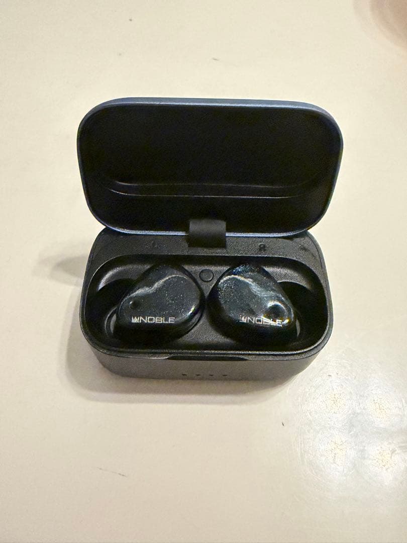 NOBLE FoKuS Mystique【ジャンク】