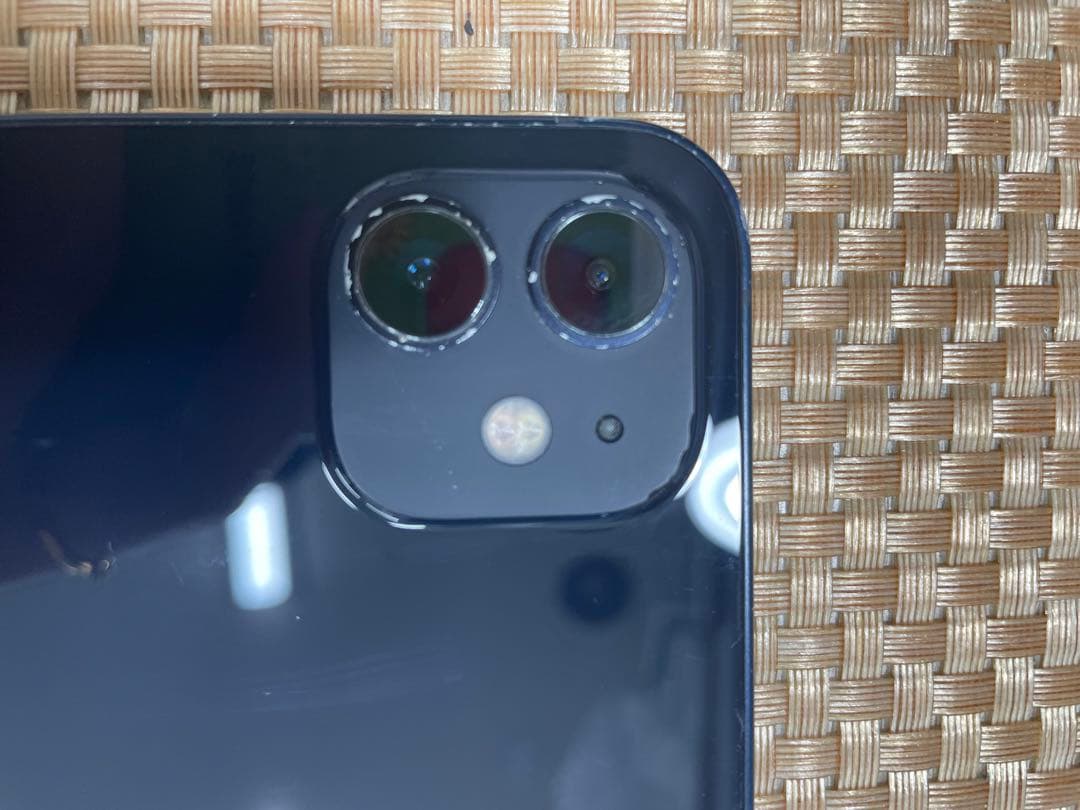 iPhone 12 64 GB ブラック SIMフリー【8389】