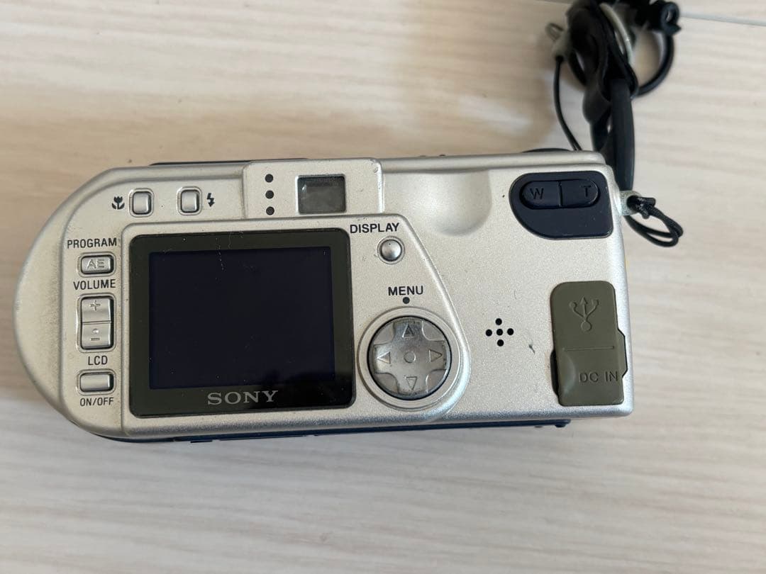 デジカメ、一眼レフまとめ売り