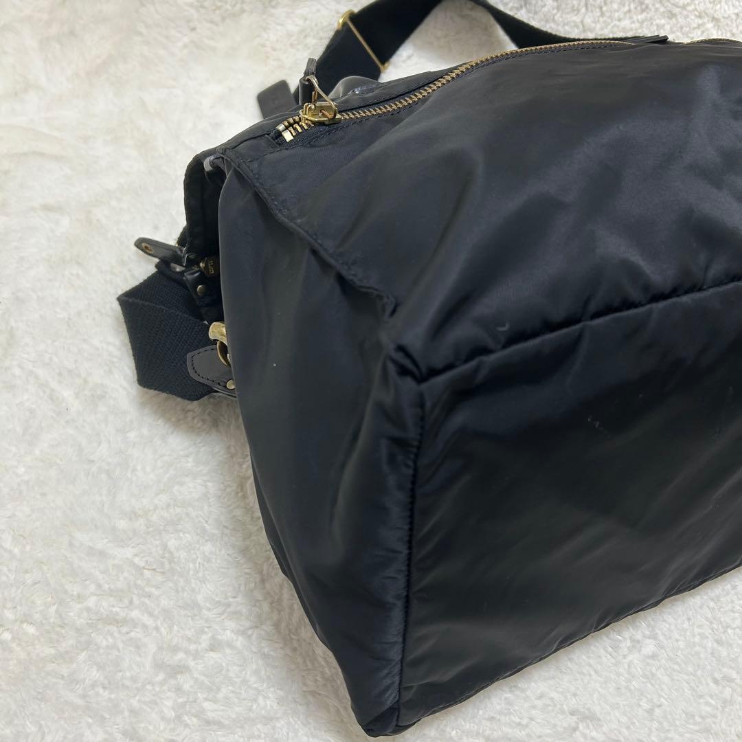 【美品】フェリージ 2way ボストンバッグ P4/6 ブラック 底板付き