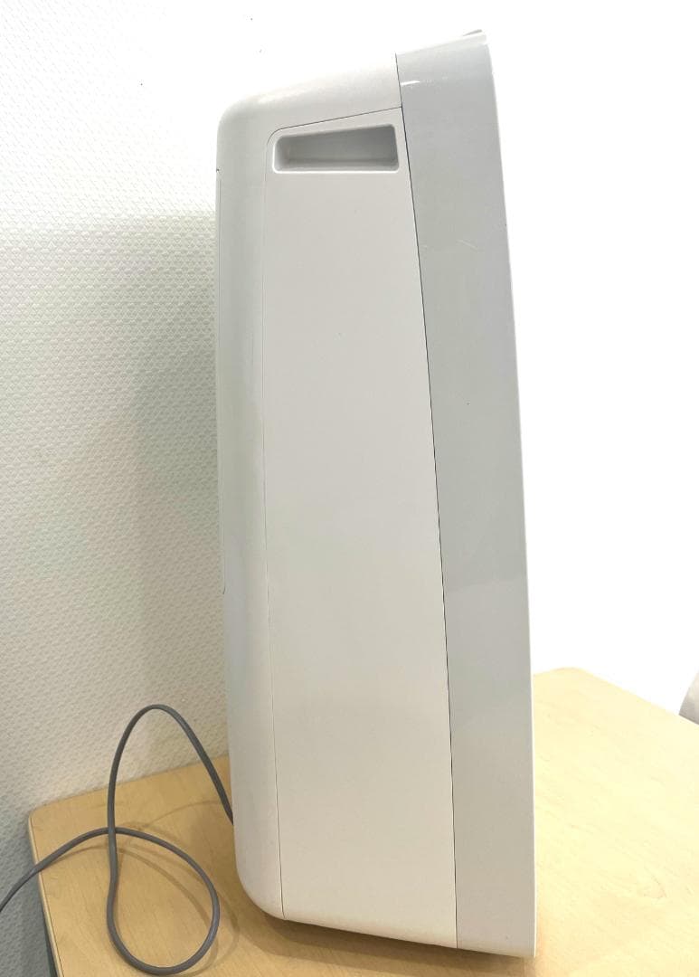 SHARP 除湿機 CV-J120-W 2019年製 プラズマクラスター