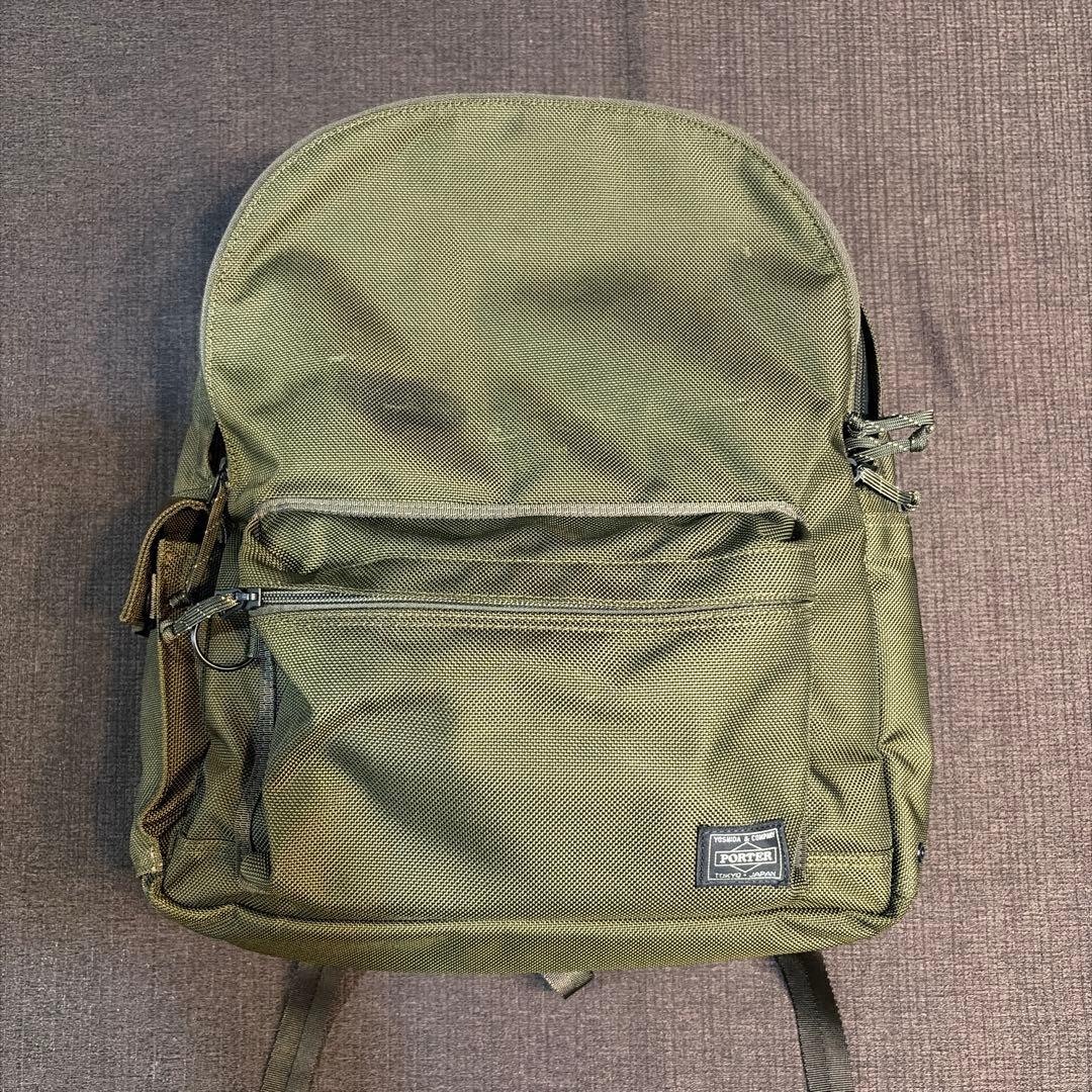 大幅値下げ！吉田カバンPORTER EXPLORER DAYPACK(M)
