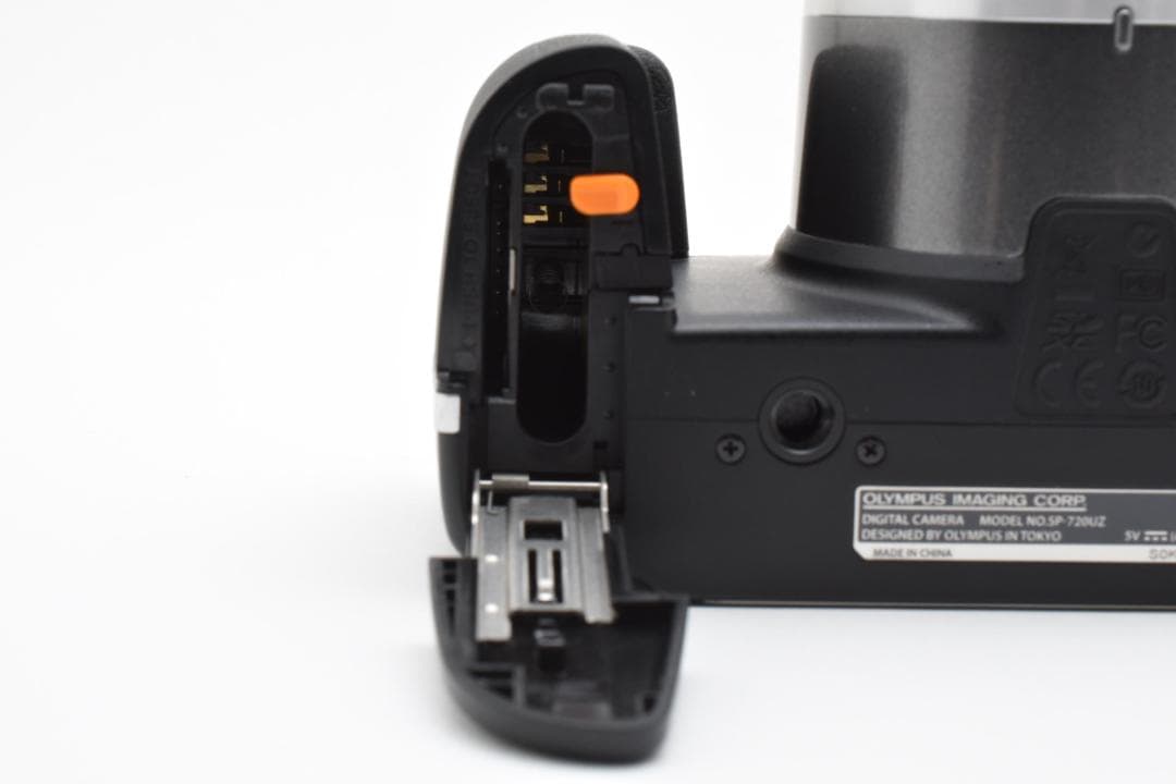 【極美品】OLYMPUS SP-720UZ ブラック　新品級！