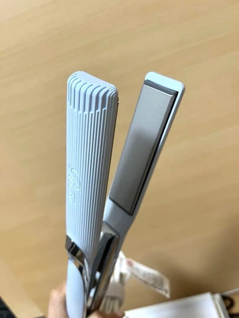 美品ReFa STRAIGHT IRON PROリファストレートアイロンプロ