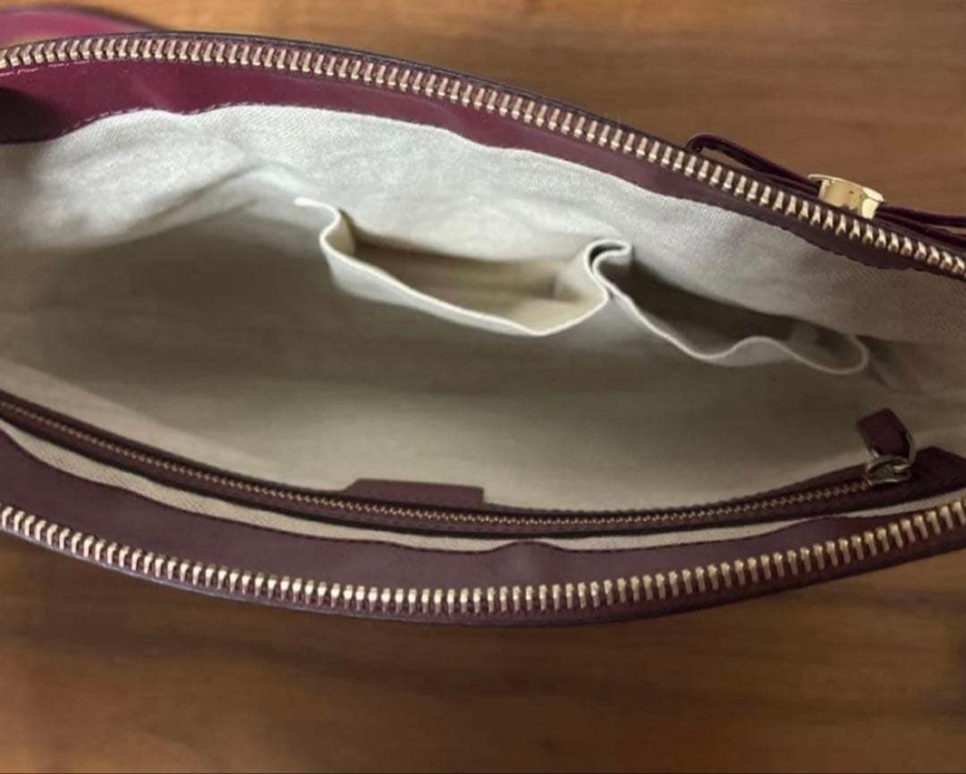 新品　GUCCI グッチ　GG柄　ショルダーバッグ