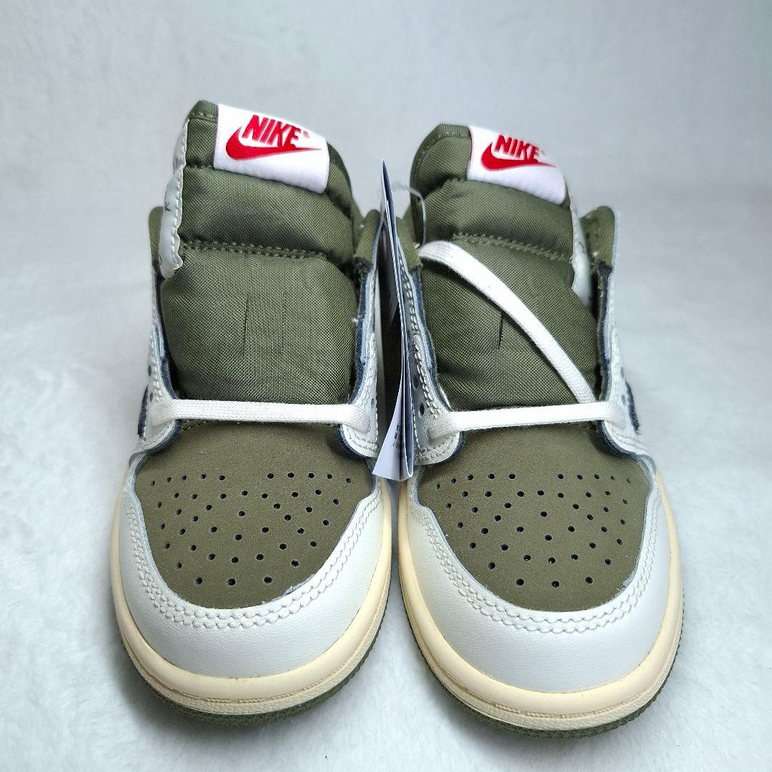 【新品/黒タグ付】トラヴィス×JORDAN1 LOW リバースオリーブ 18.5