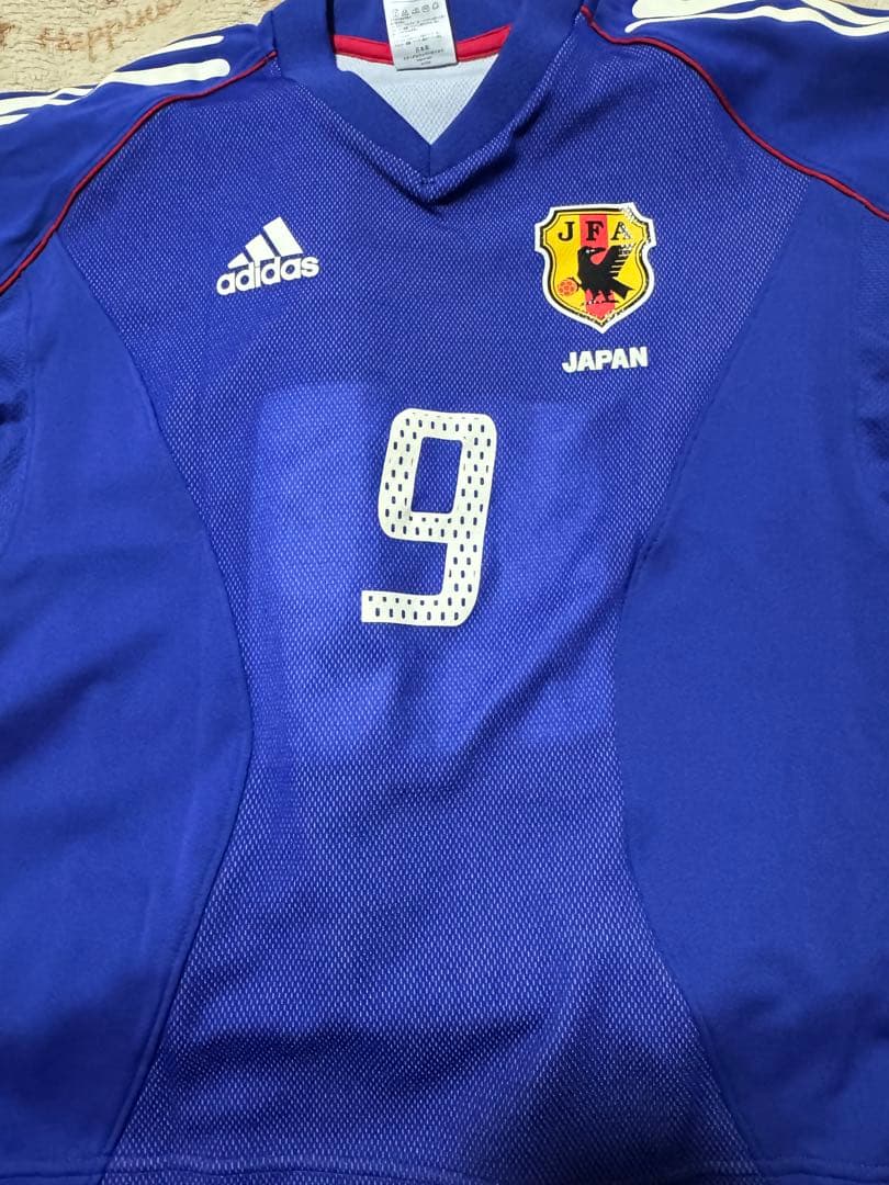 中山雅史 サイン入りユニフォーム 背番号9ケース入り