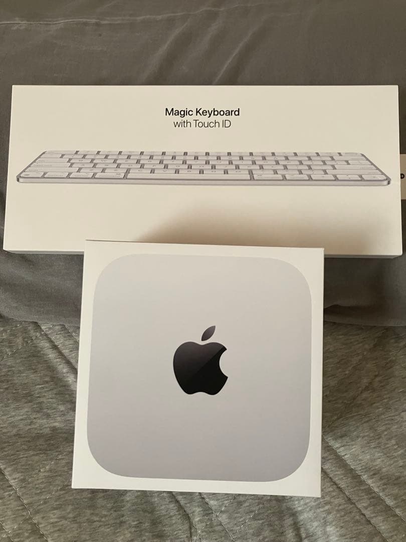 【美品】Mac mini M4 256GB/16GB＋Touch ID付KB