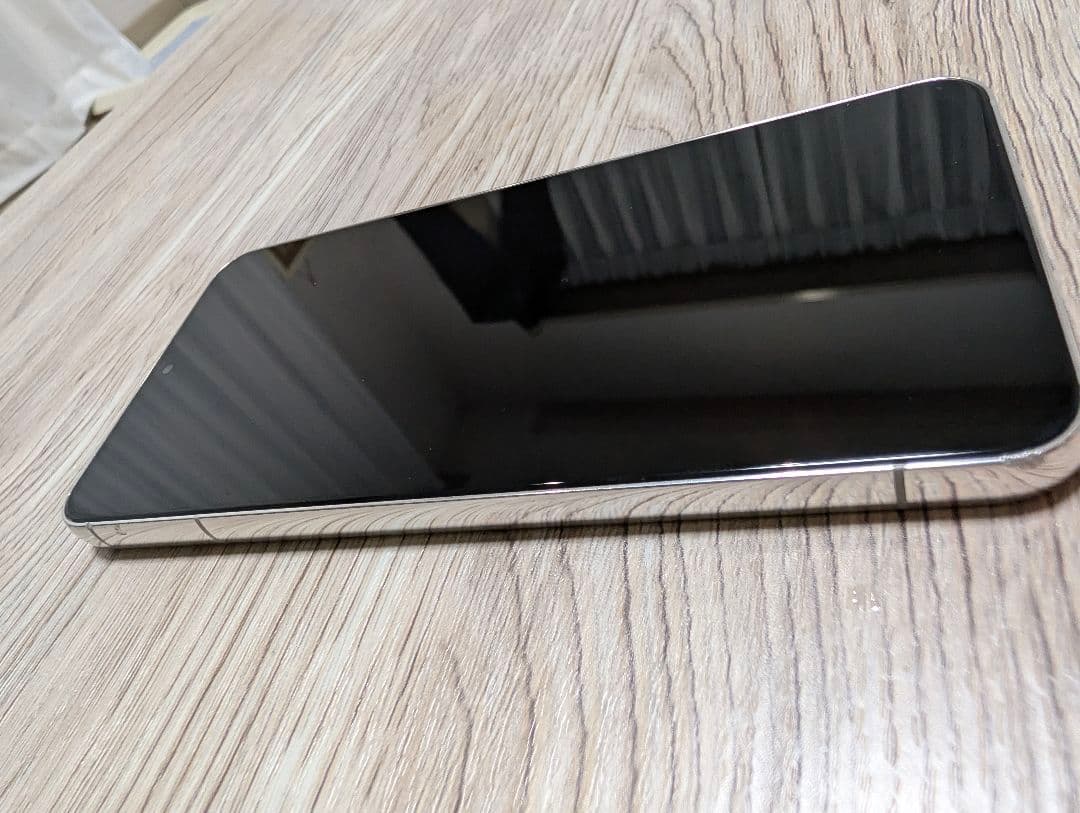 Galaxy S22 256GB｜SIMフリー｜動作確認済｜小傷あり