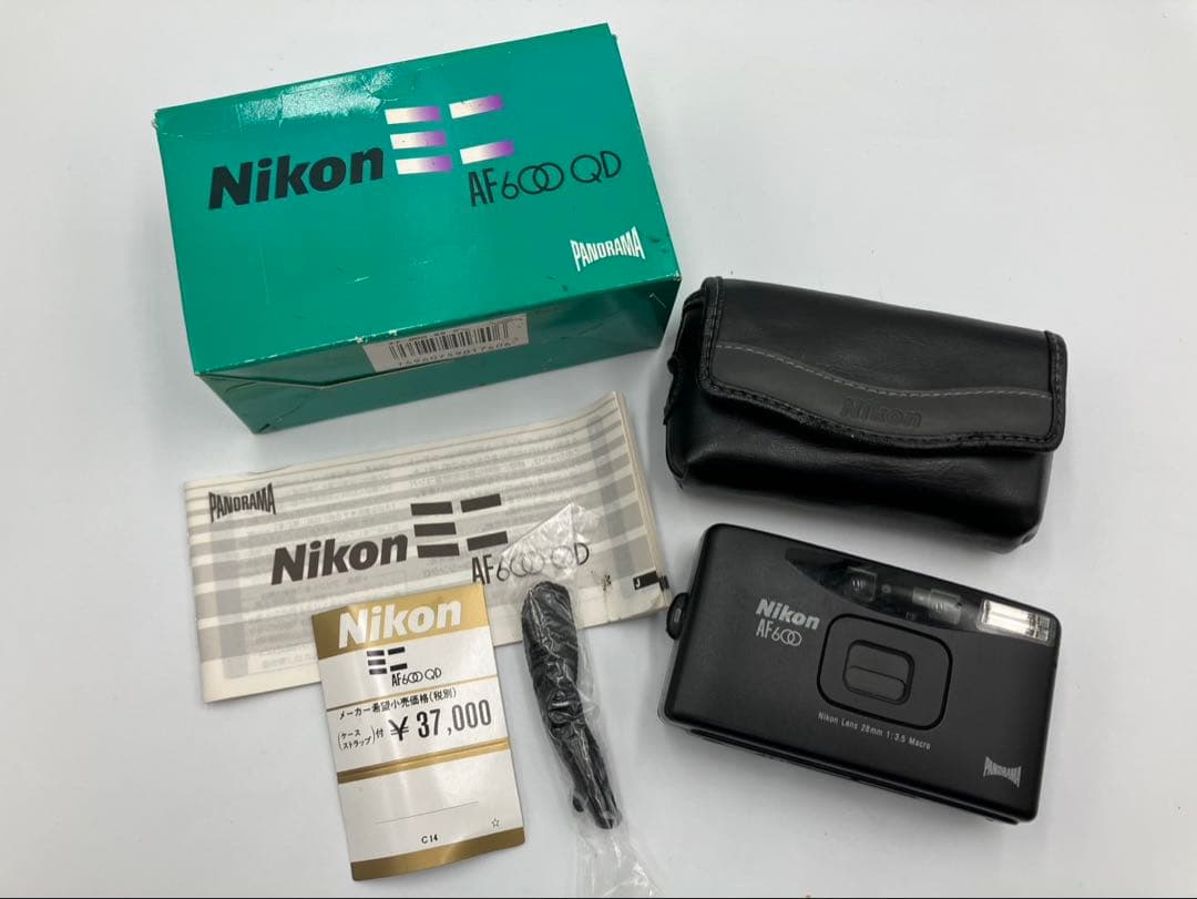 Nikon ミニ AF600 クォーツデート フィルムカメラ