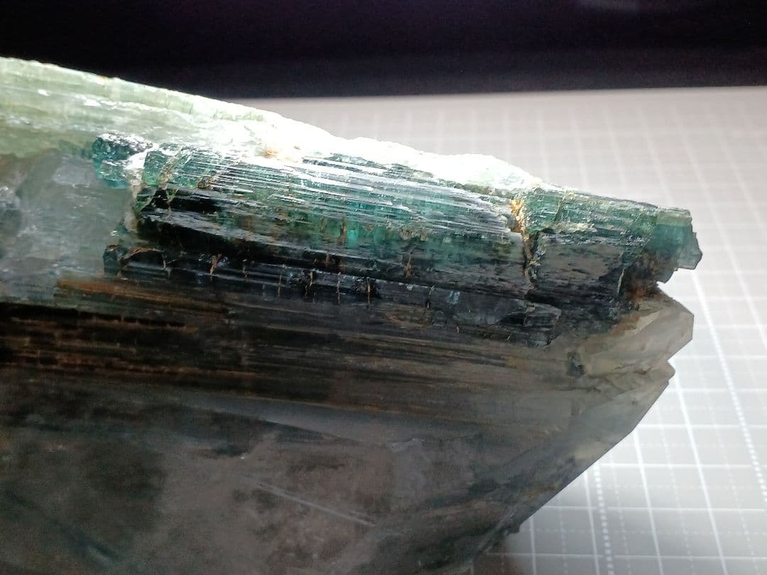 インディゴライト　トルマリン　水晶 原石　鉱物標本