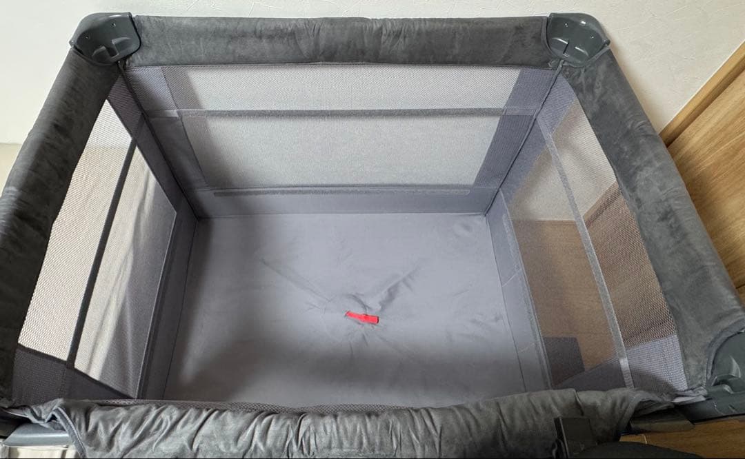 美品 ベビーベッド Aprica ココネルエアープラスAB グレー