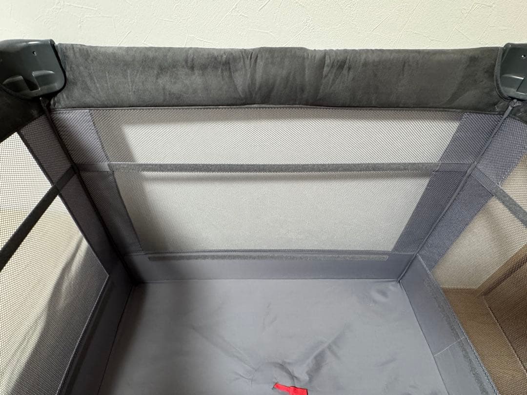 美品 ベビーベッド Aprica ココネルエアープラスAB グレー