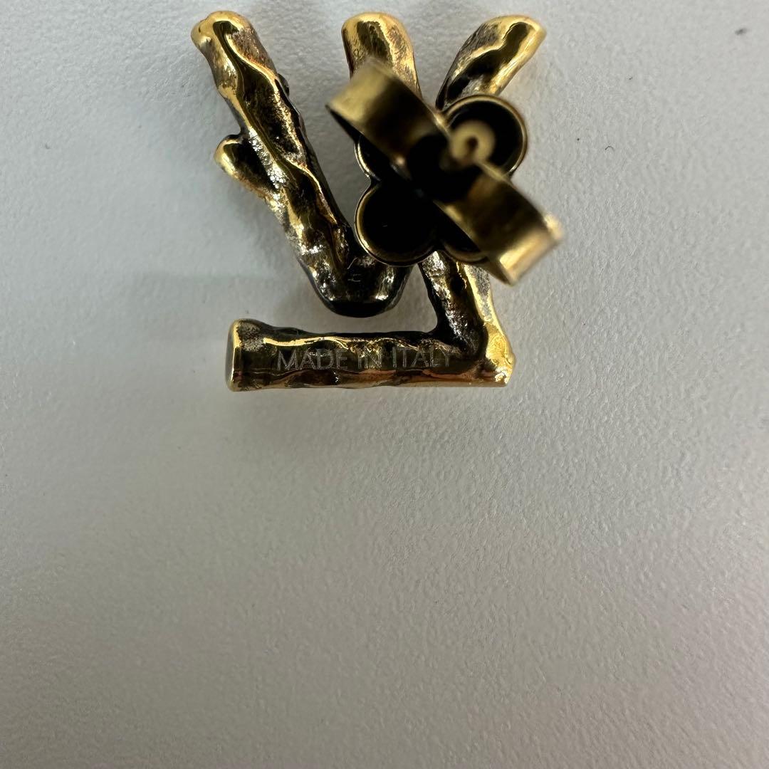 LOUIS VUITTON 片耳ピアス