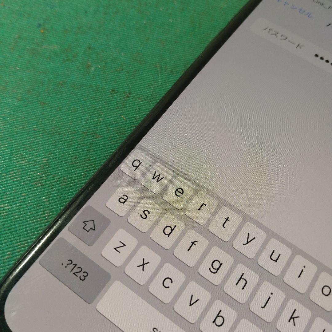 Apple iPhone Xs 64GB MTAW2J/A 74％ ジャンク