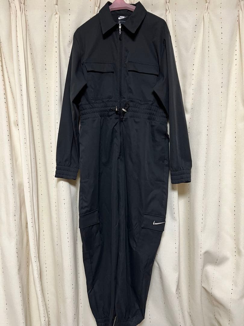 NIKE オールインワン　ジャンプスーツ　ユニセックス