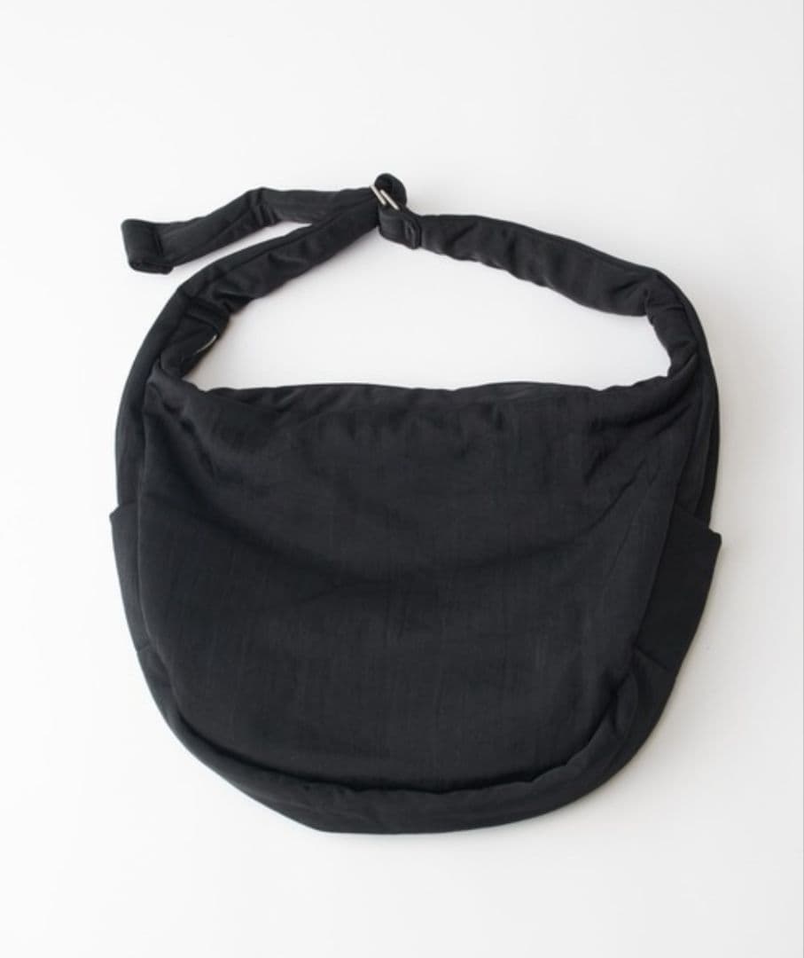 【ITTI】ANNIE PUFFER BIG MOON BAG
