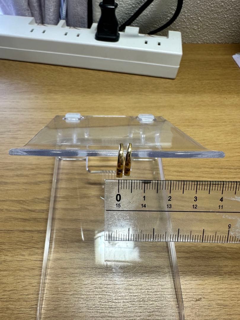 K18 フープピアス