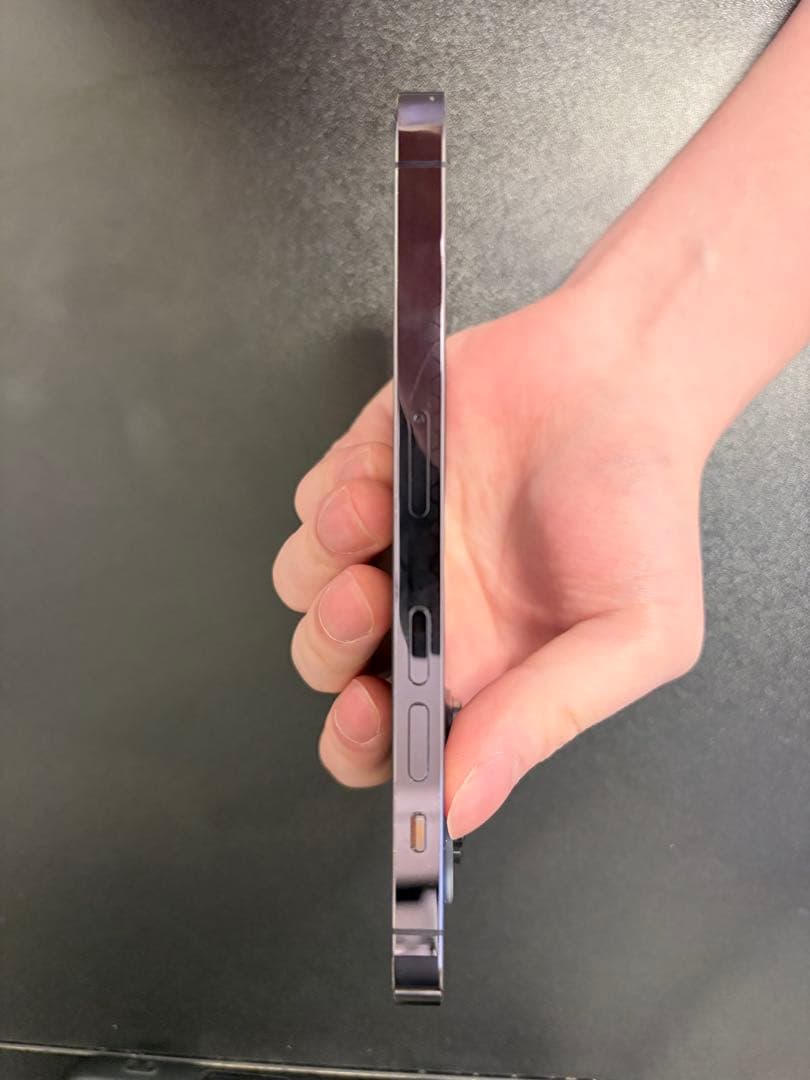 apple iPhone 14Pro SIMフリー　美品