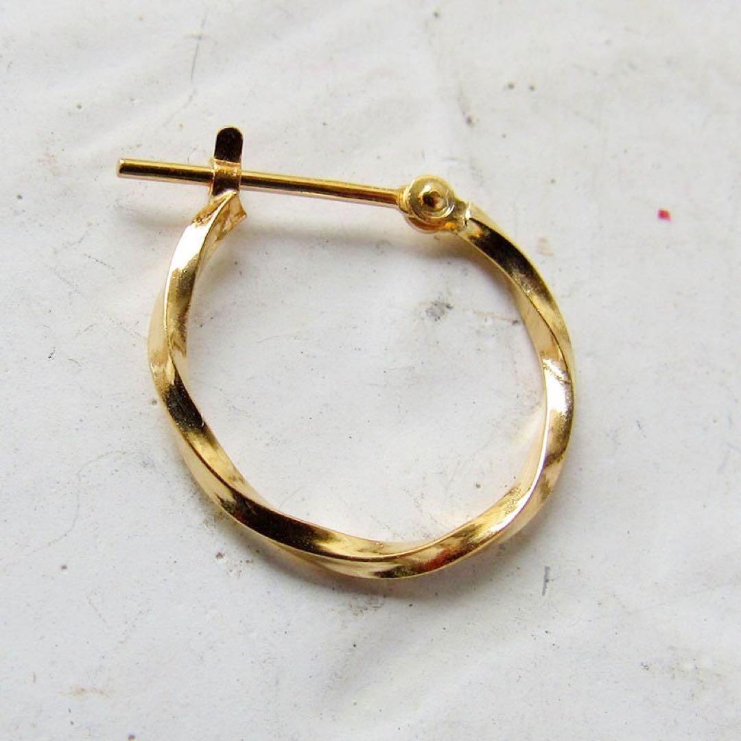 K18 18K ピアス フープ フープピアス 18金 ゴールド ツイスト