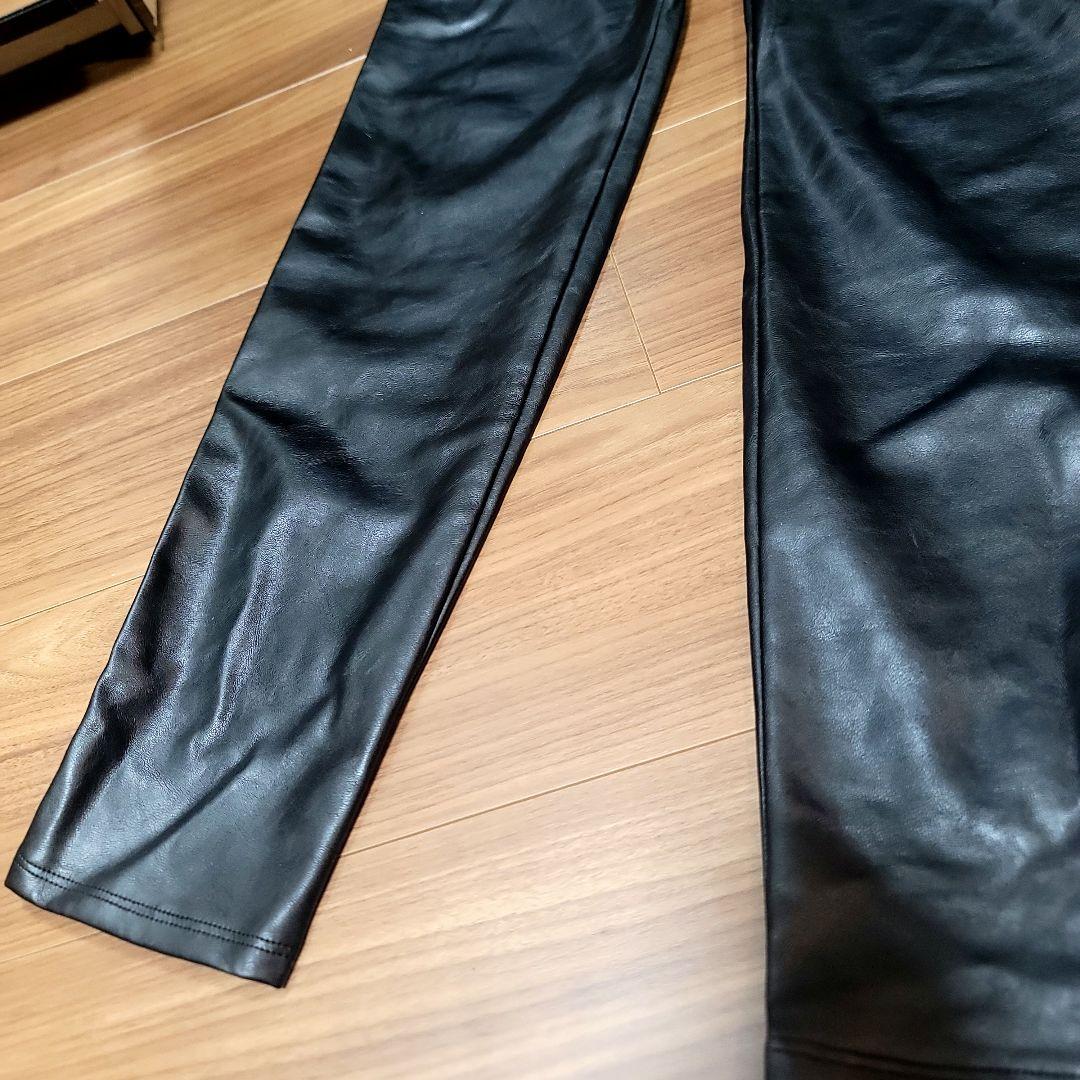AKIRANAKA アキラナカ レザーパンツ フェイクレザー 黒 ブラック