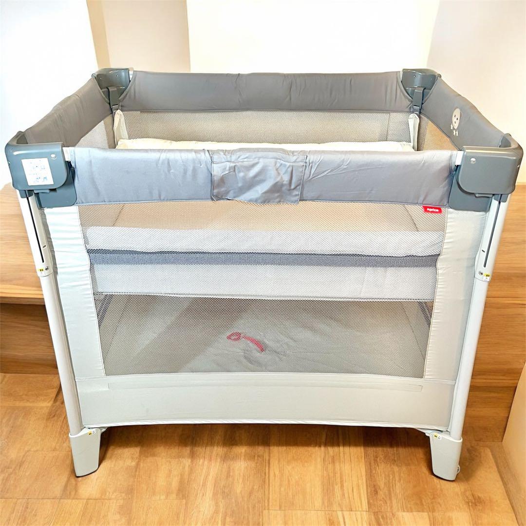 美品 Aprica ココネル エアー AB ベビーベッド　グレーベアー