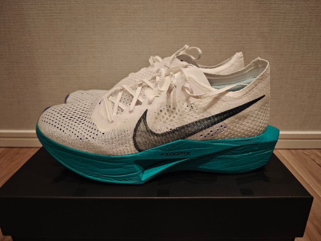 [値下げOK] ナイキ ヴェイパーフライ 3 29.5センチ