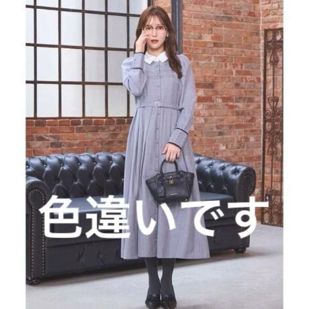 完売Swingle バイカラー衿パイピングタックフレアシャツワンピース ネイビー