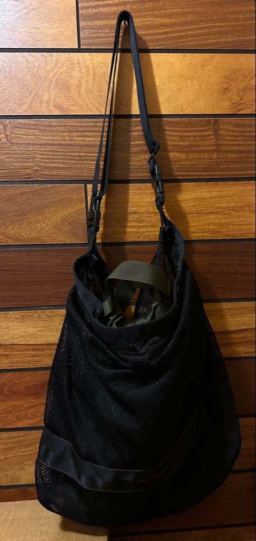 メッシュ ブラック ショルダーバッグ