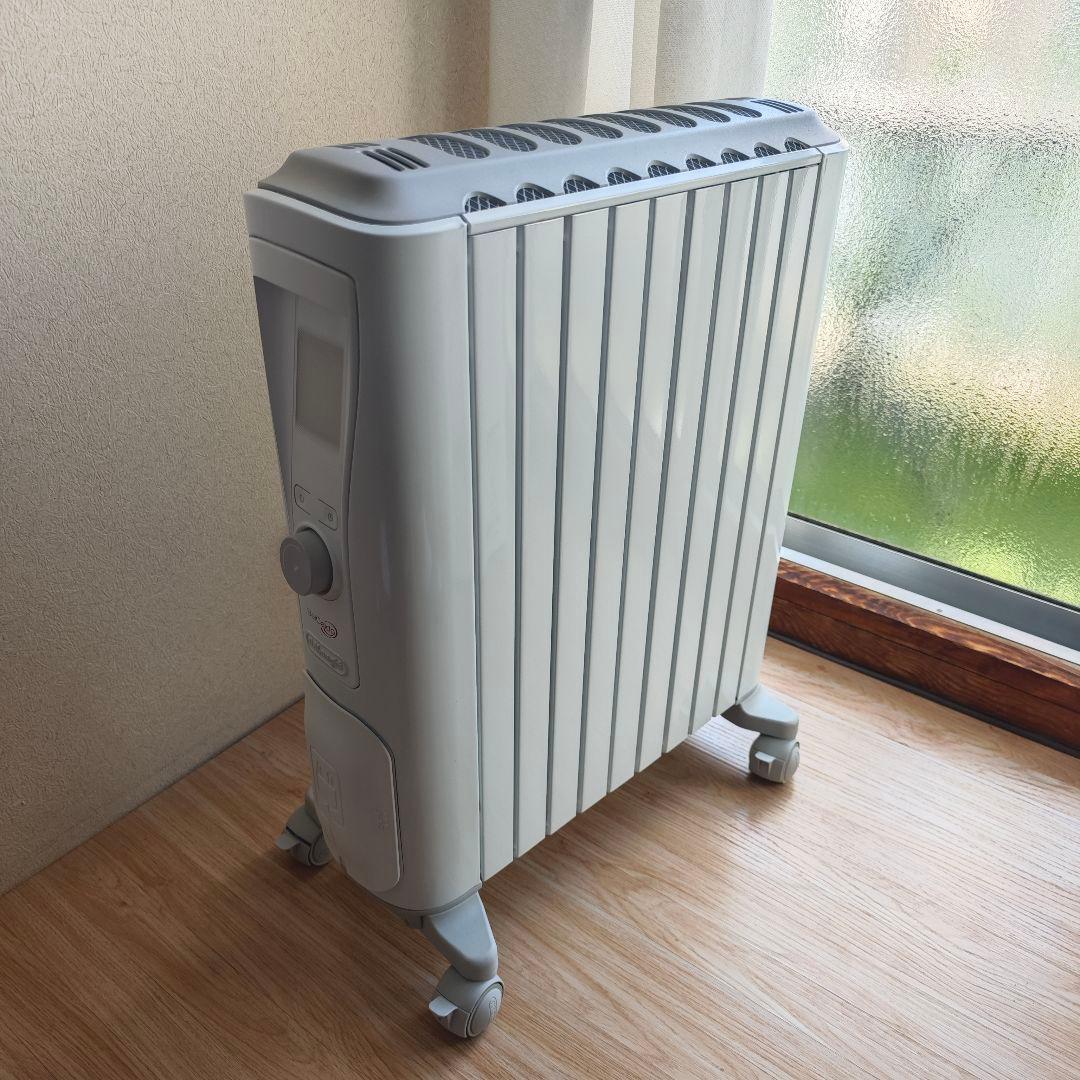 デロンギ　オイルヒーター rhj75v0915-gy