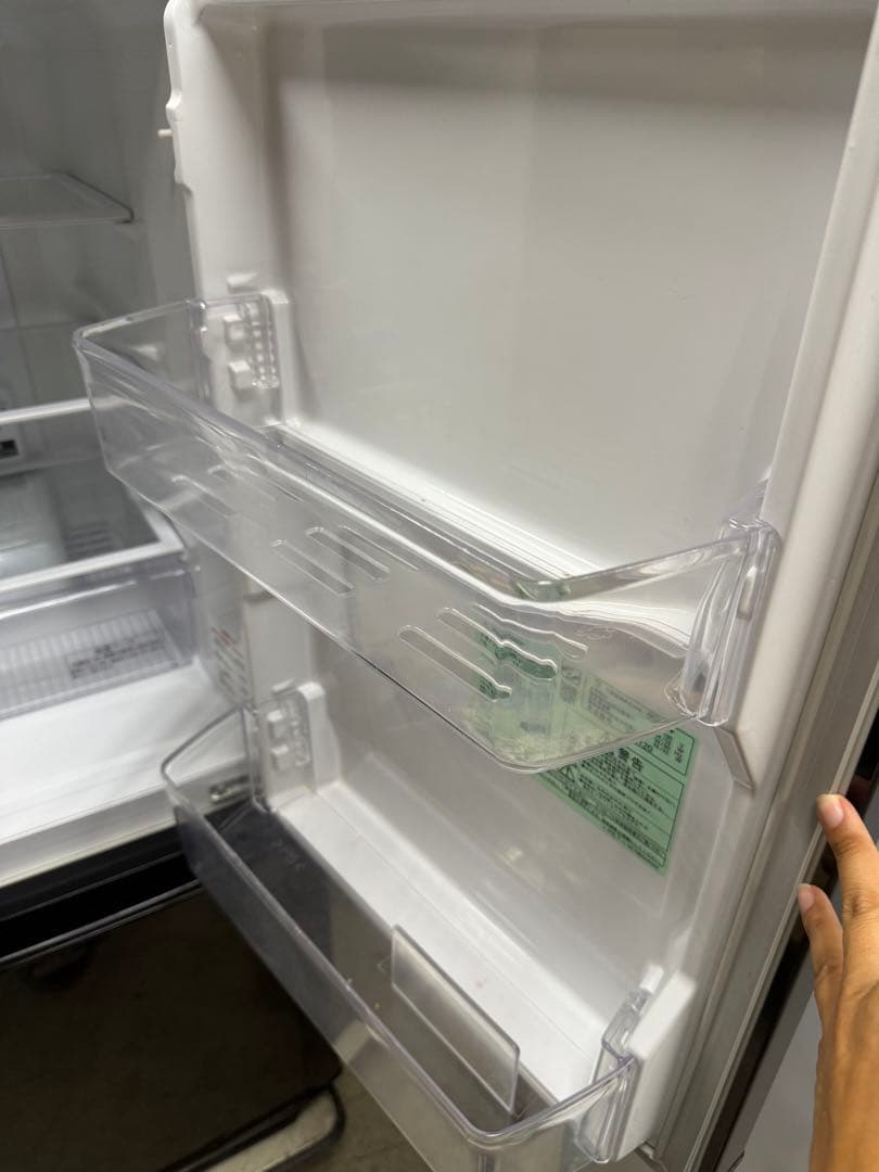 名古屋市内無料配送21.三菱 146L冷蔵庫 2018年製 MR-P15D