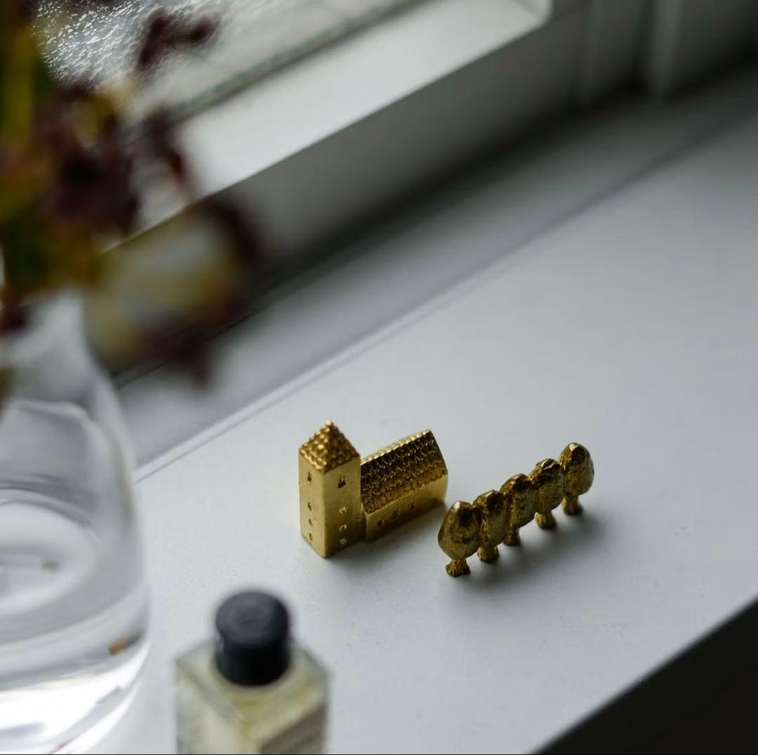 穀雨 / 真鍮のオブジェ / 長南芳子　小さな木々 羊飼いの納屋