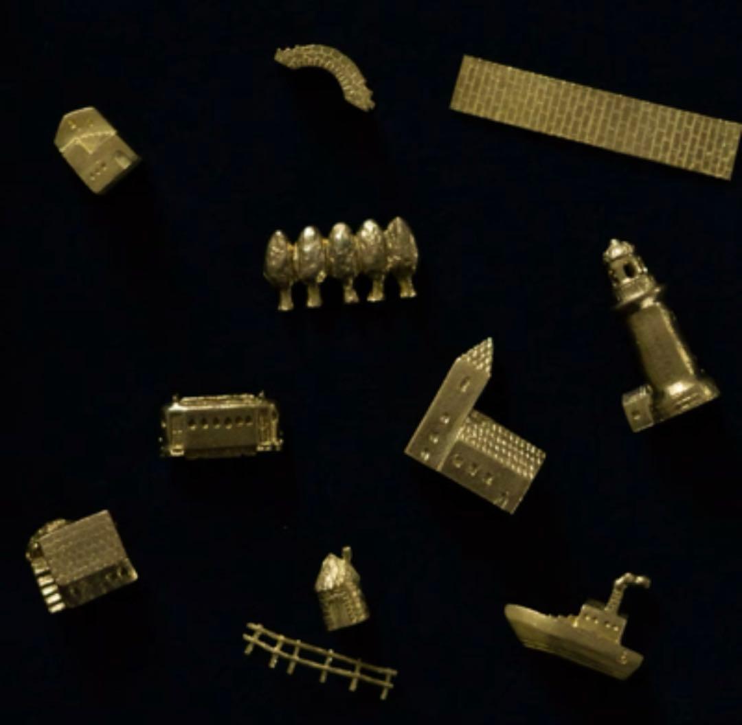 穀雨 / 真鍮のオブジェ / 長南芳子　小さな木々 羊飼いの納屋