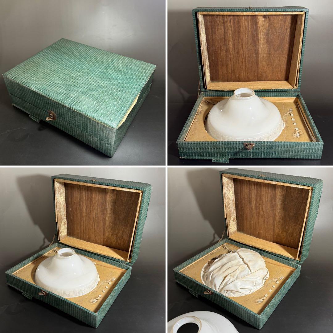 ◆希少 富士マーク入り乳白色電笠 雷文 大正〜昭和時代 戦前 和硝子◆